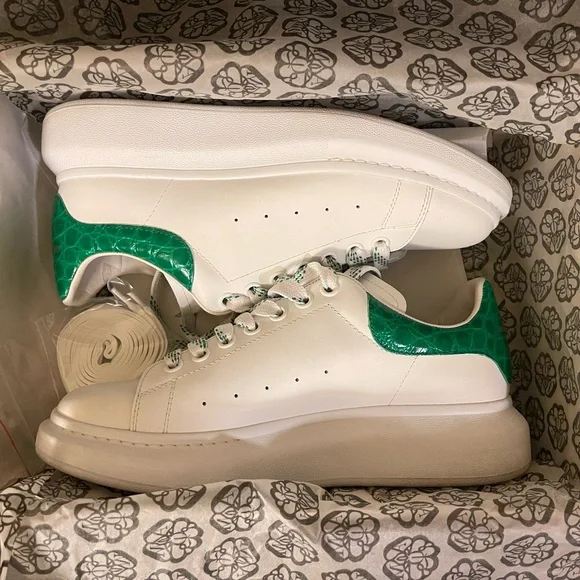 スニーカー ALEXANDER MCQUEEN WHITE/GREEN OVERSIZED SNEAKERS Oversized Sneakers - Alexander Mcqueen - Leather - White/Green